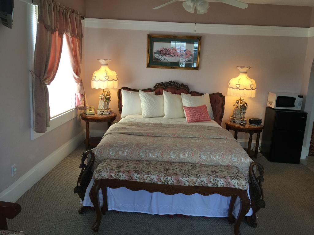 Shorelight Inn เบนิเชีย ภายนอก รูปภาพ