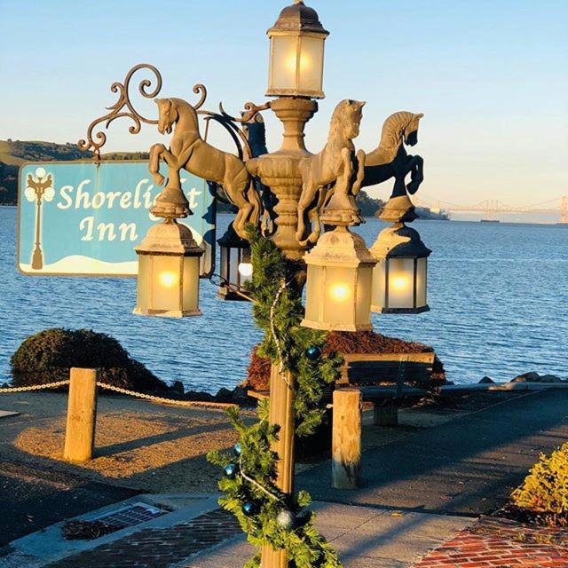 Shorelight Inn เบนิเชีย ภายนอก รูปภาพ